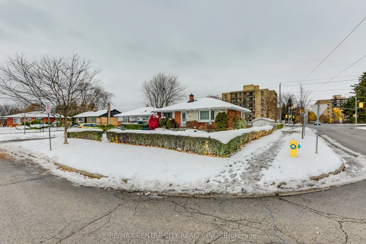 147 Susan Avenue, ON N5V 2G3