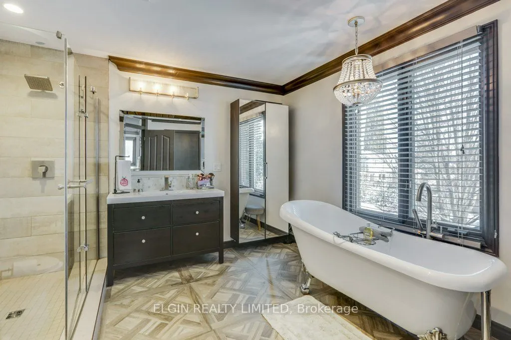 28 Massey Drive, ON N5R 5M6