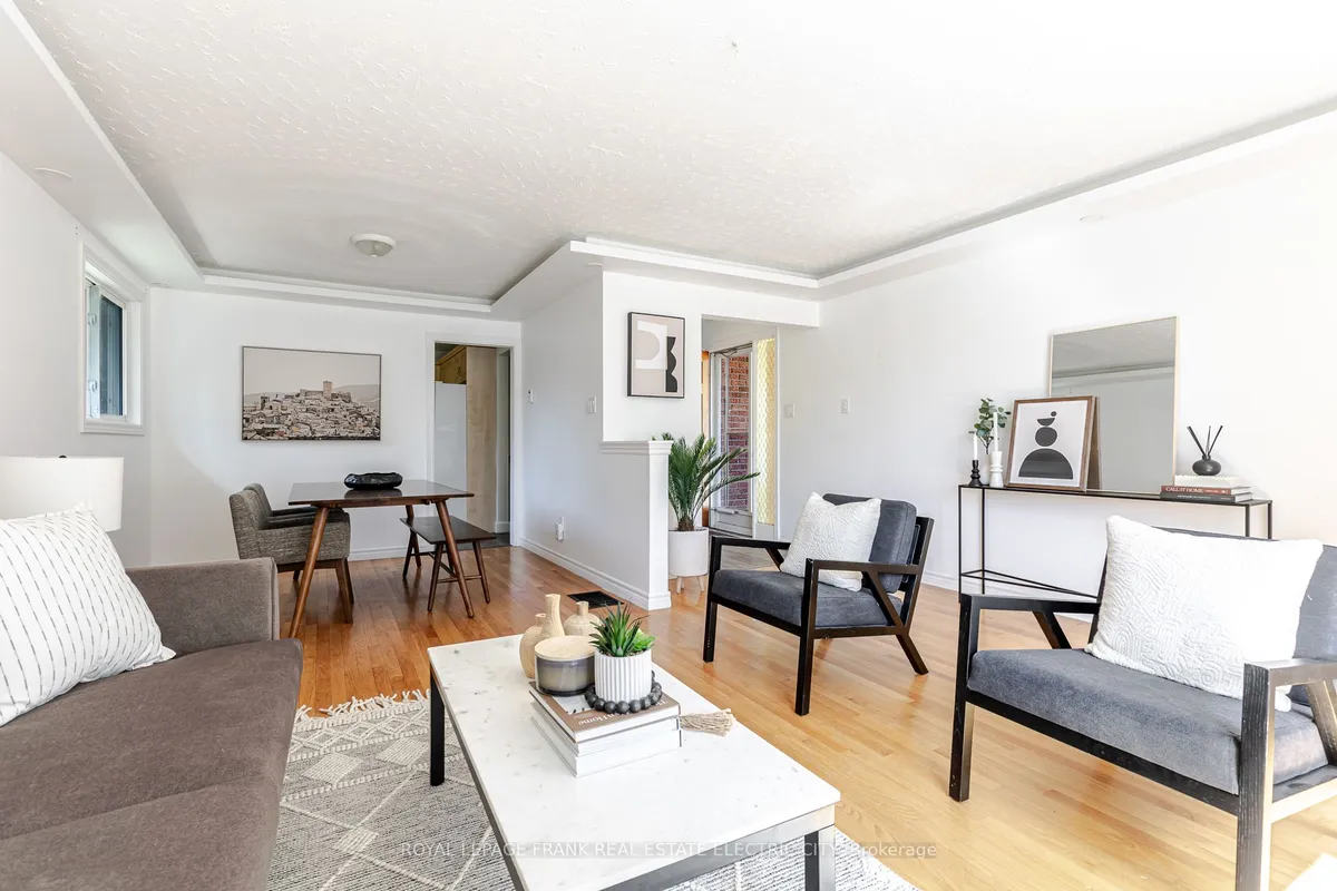 972 Southlawn Drive, ON K9J 1G2