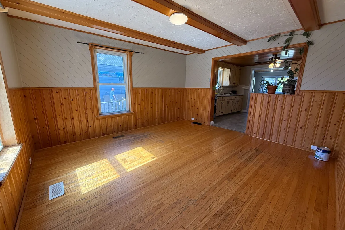 52 Heber Street, ON K8V 1M9