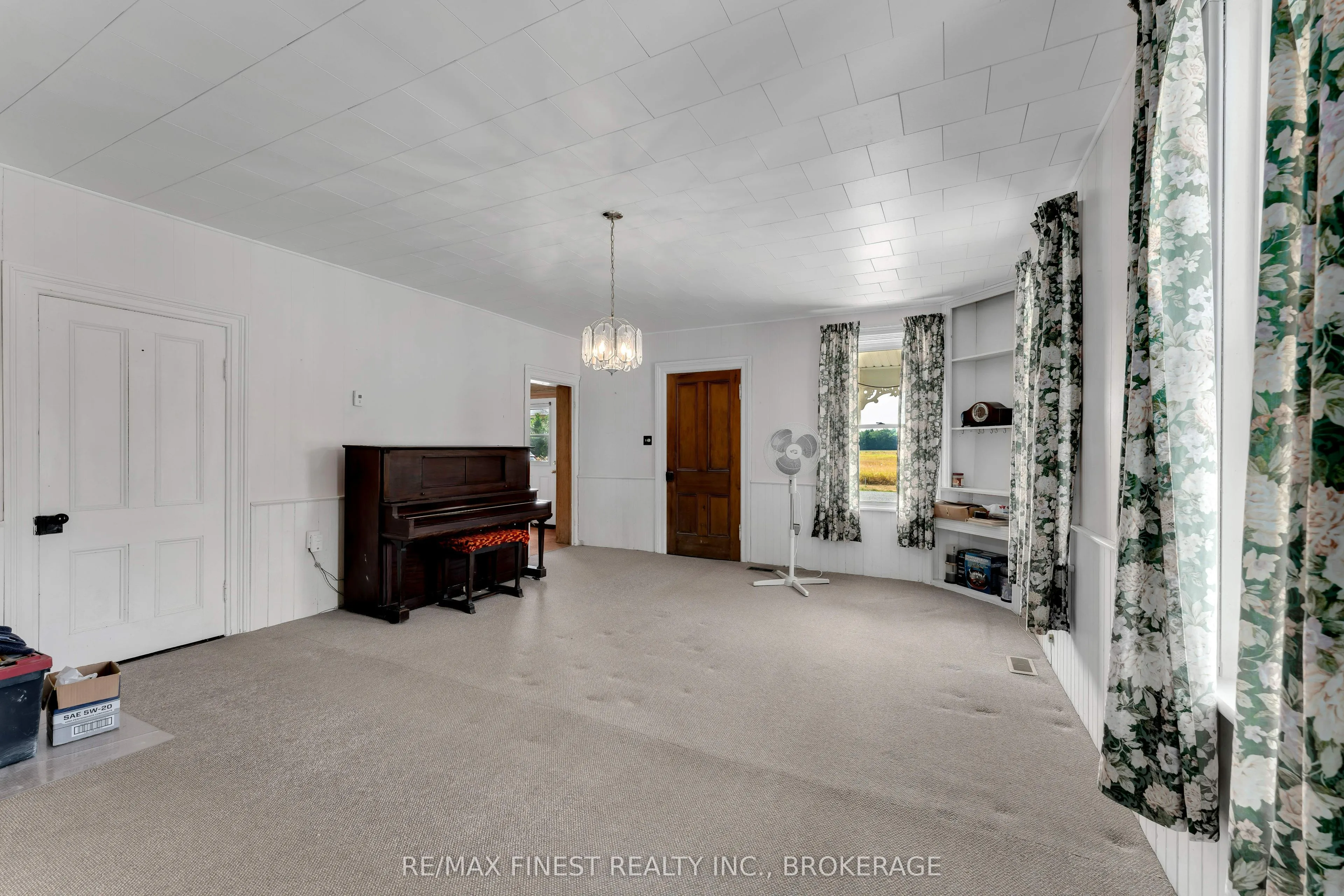 291 Hambly Road, ON K7R 3K8