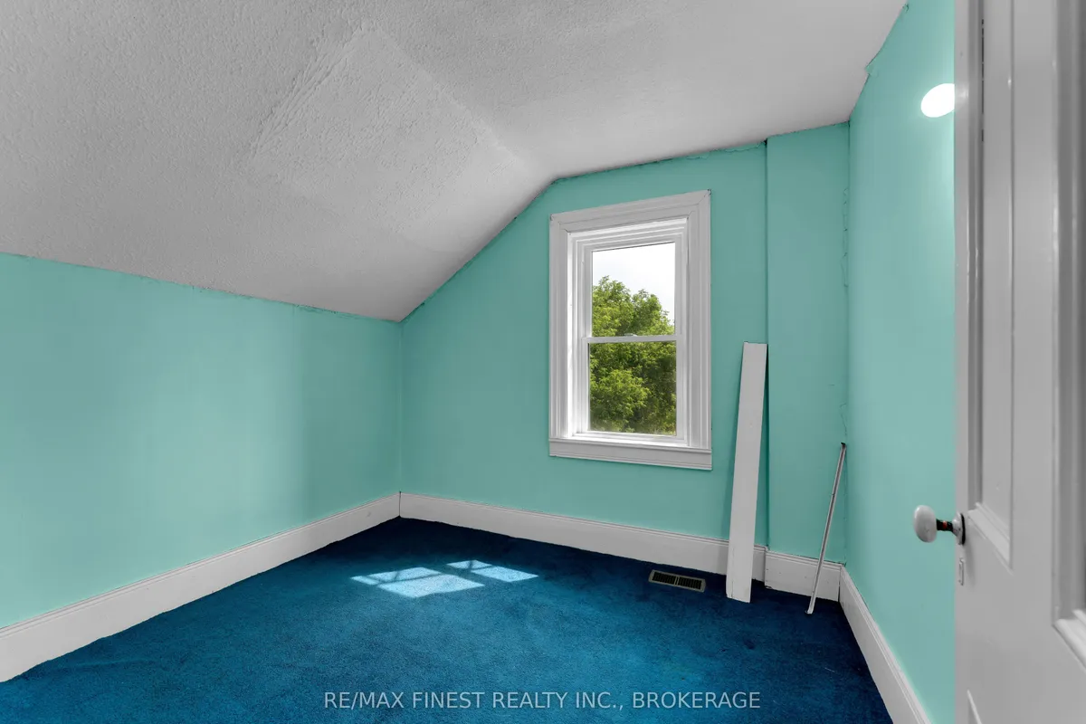 291 Hambly Road, ON K7R 3K8