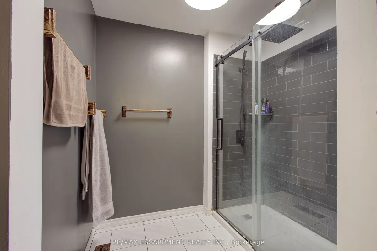 67 Blossom Avenue, ON N3T 5L9