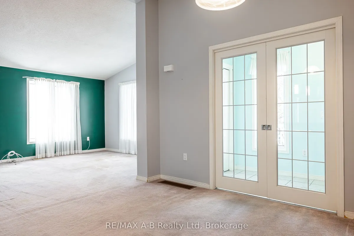 30 Ann Street, ON N4X 1C8