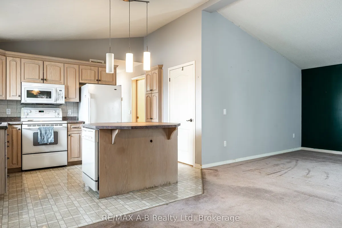 30 Ann Street, ON N4X 1C8