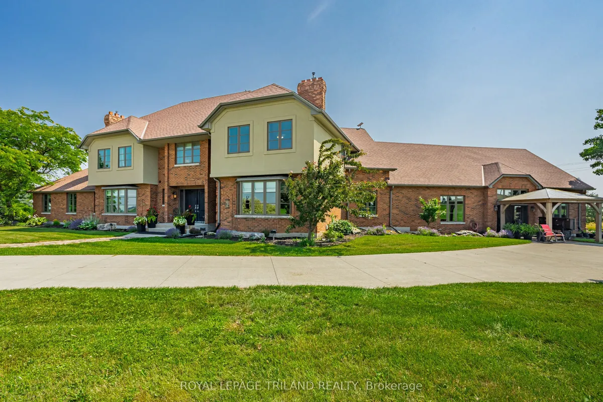 29830 Centre Road, ON N7G 3H7