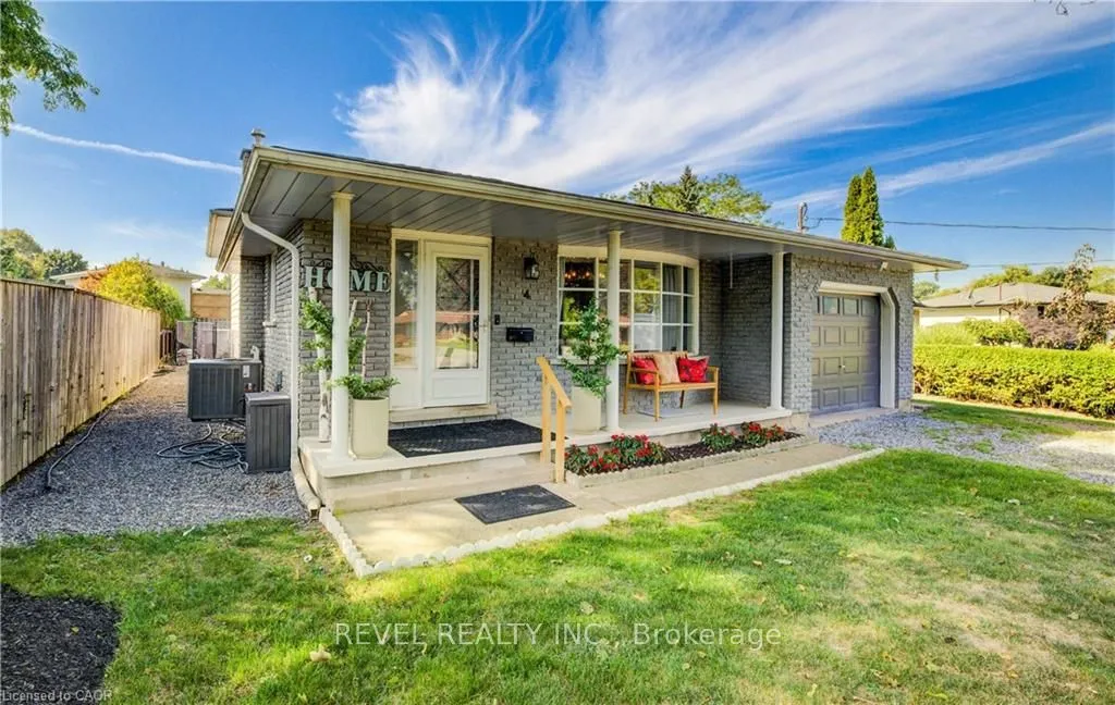 4 Jill Court, ON L2S 1A6