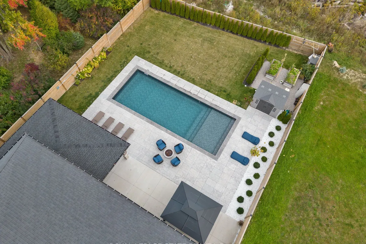 9848 Twenty Road, ON L0R 1W0