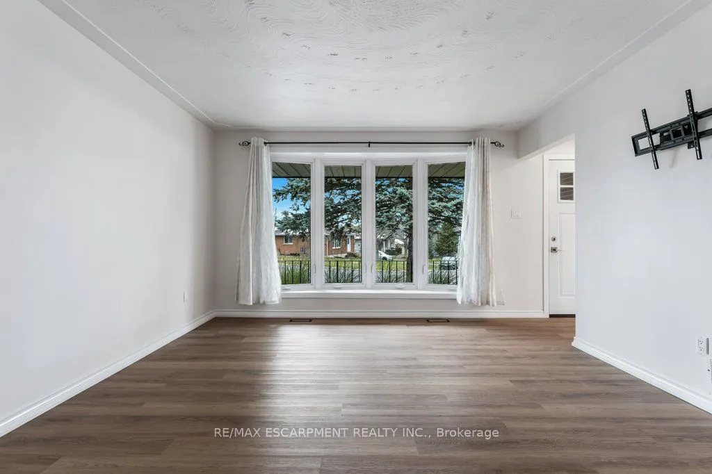 14 Orchard Crescent, ON N0E 1Y0