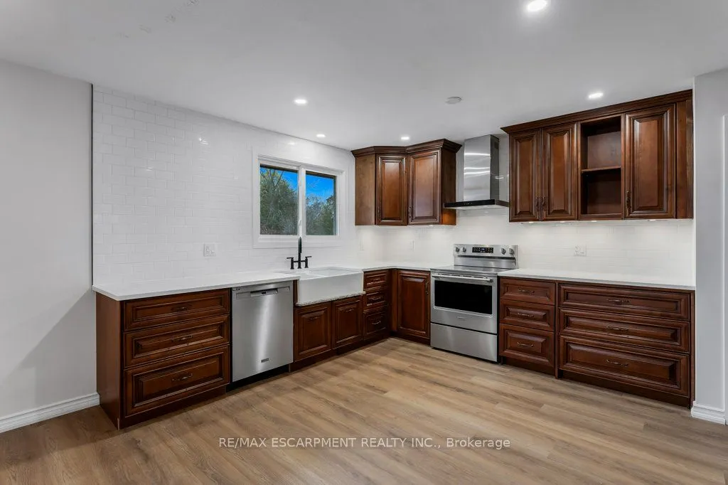 14 Orchard Crescent, ON N0E 1Y0