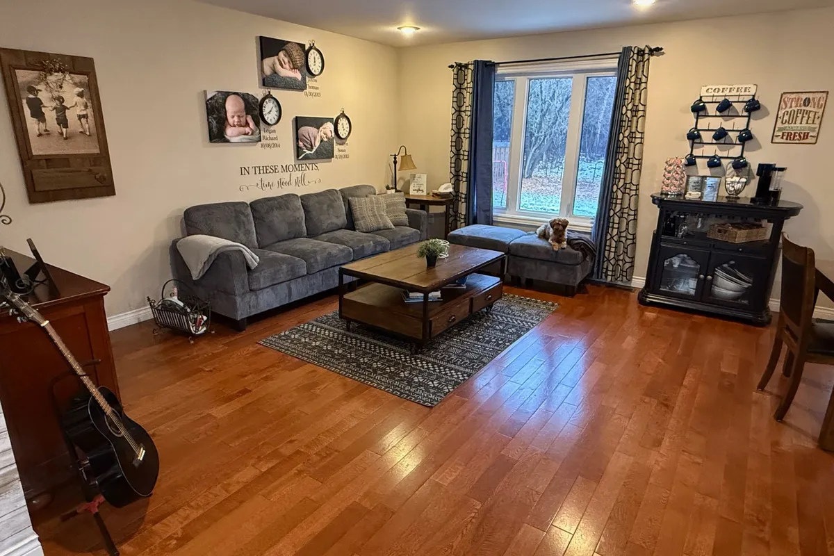 296 Osprey Crescent, ON P0H 1H0