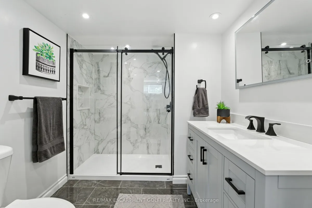 4326 Hillview Drive, ON L3J 0H8