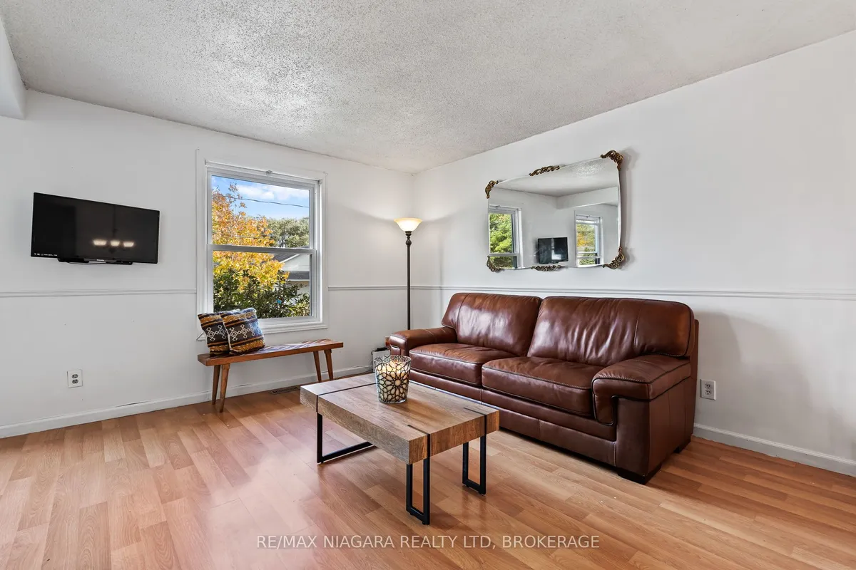 343 Helen Street, ON L0S 1B0