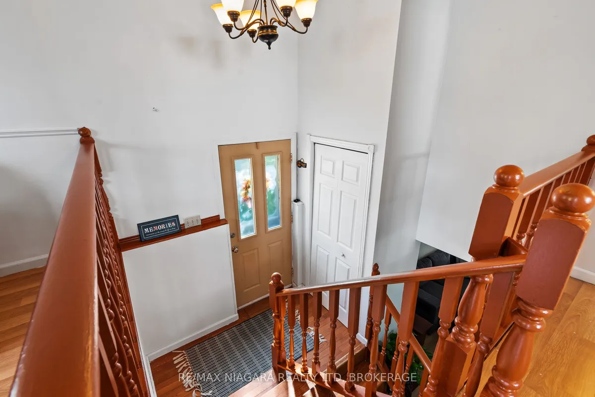 343 Helen Street, ON L0S 1B0