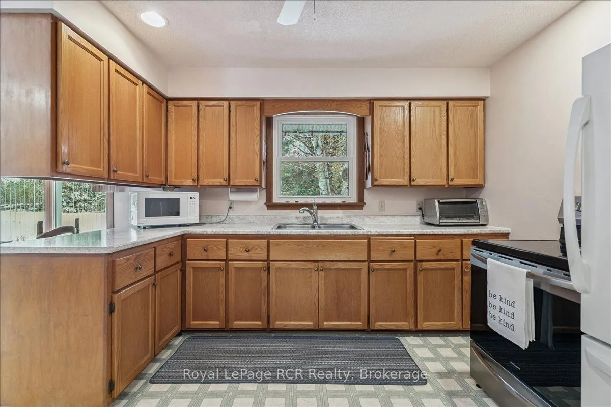 202 Gore Crescent, ON N0H 1G0