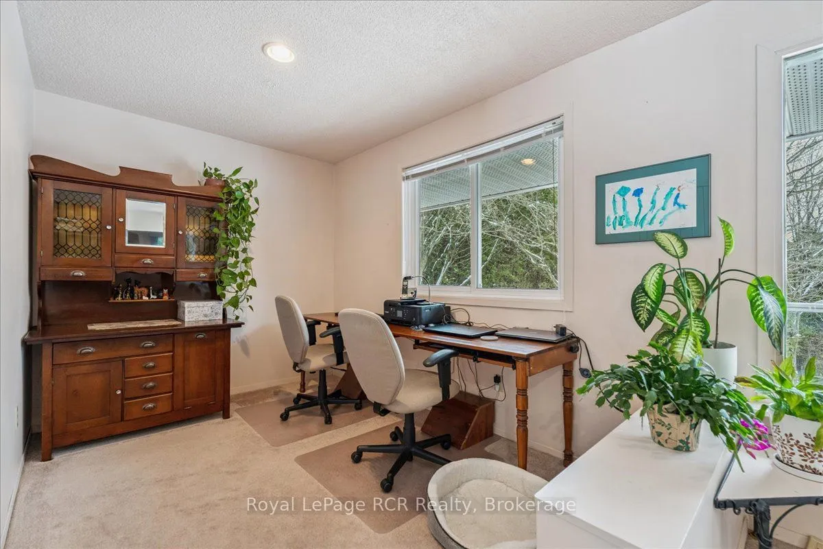 202 Gore Crescent, ON N0H 1G0