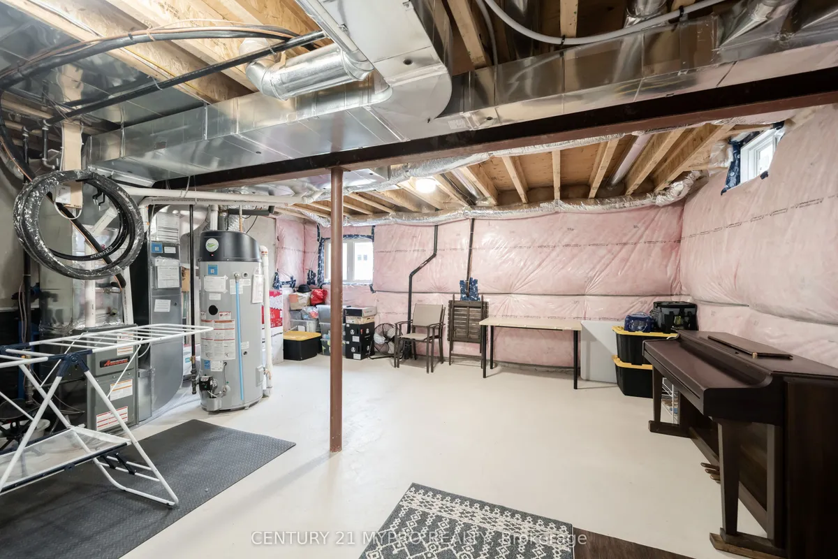 26 Silver Meadows Gardens, ON L8B 1Z4