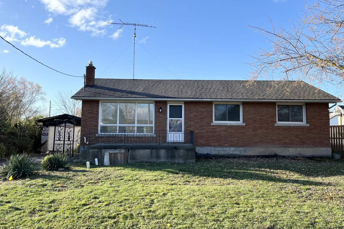 9 Mckay Street, ON L2S 1E8