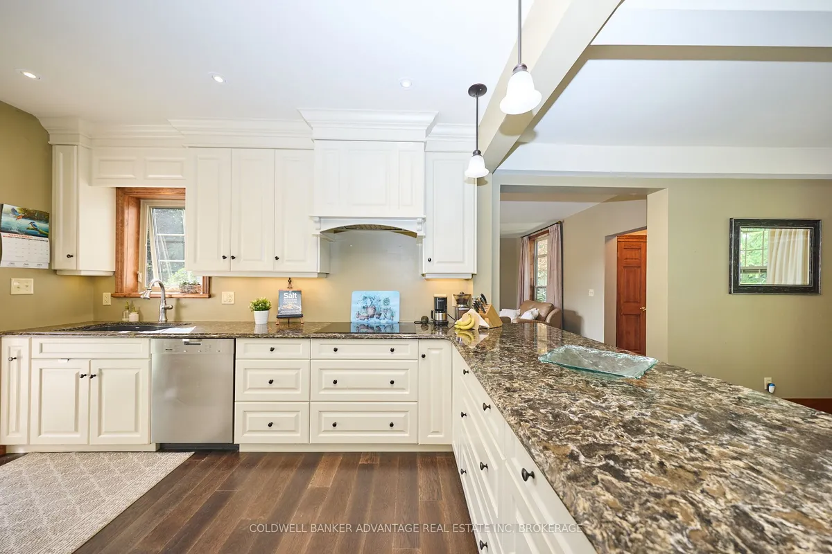 4698 Sandy Cove Drive, ON L0R 1B1