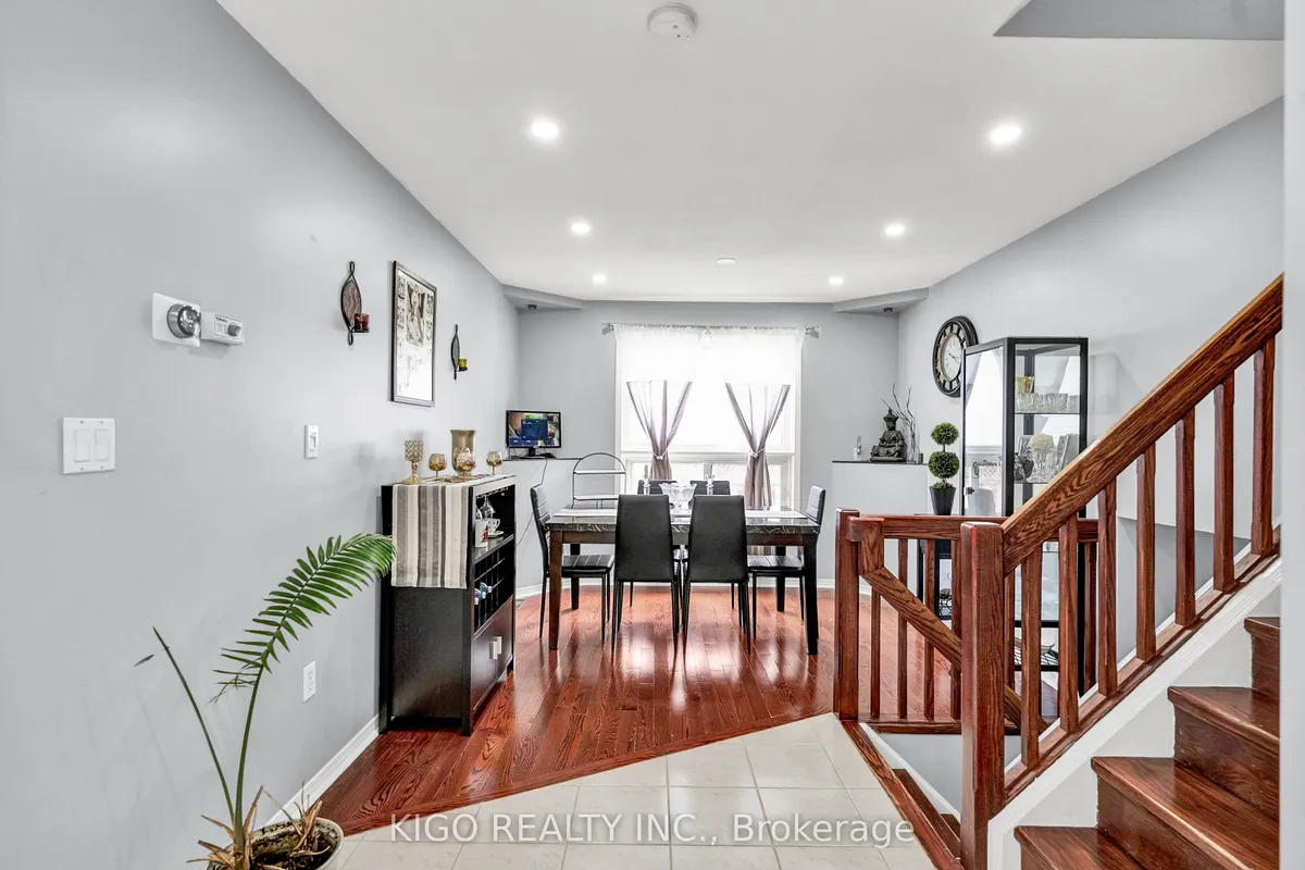 52 Dawn Crescent, ON N3C 4A9