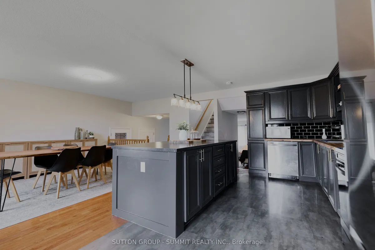 1321 TALON Street, ON P3A 4M1