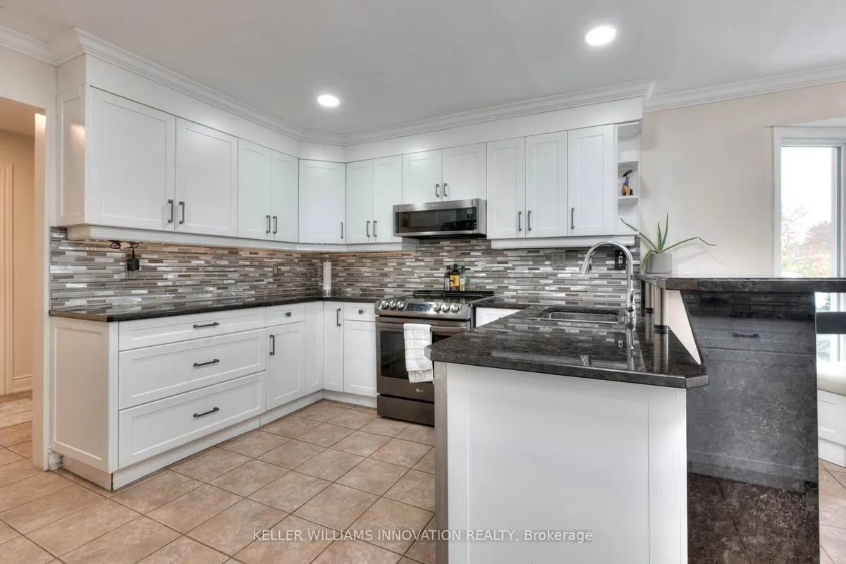 50 Old Forest Crescent, ON N2N 2A3