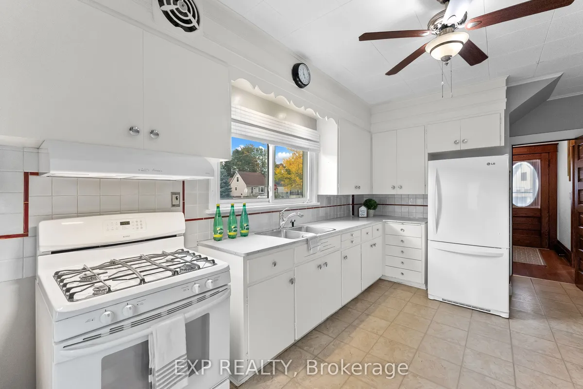 4364 Otter Street, ON L2E 1G4