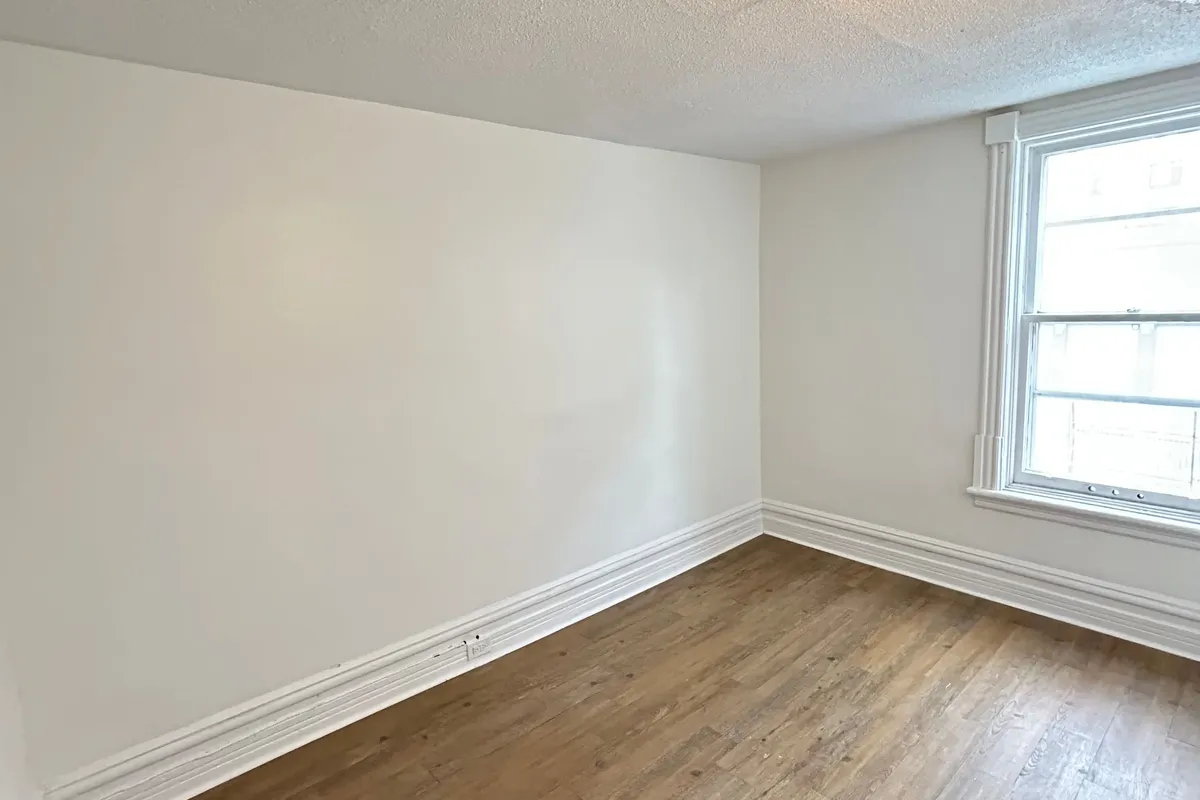 308 CUMBERLAND Street, ON K1N 7H9