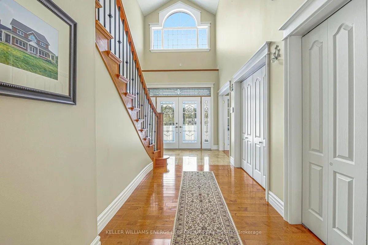 881 CARMEL Crescent, ON L0A 1G0