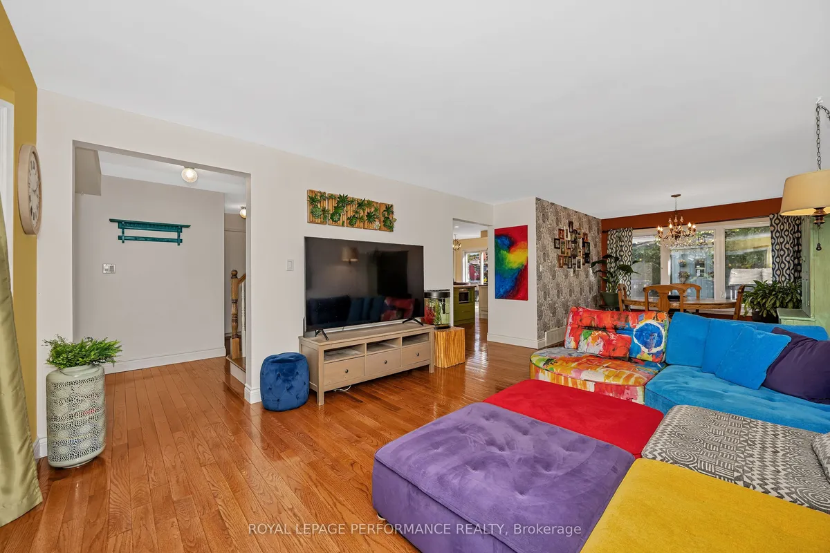 3084 Lemay Circle, ON K4K 1A9