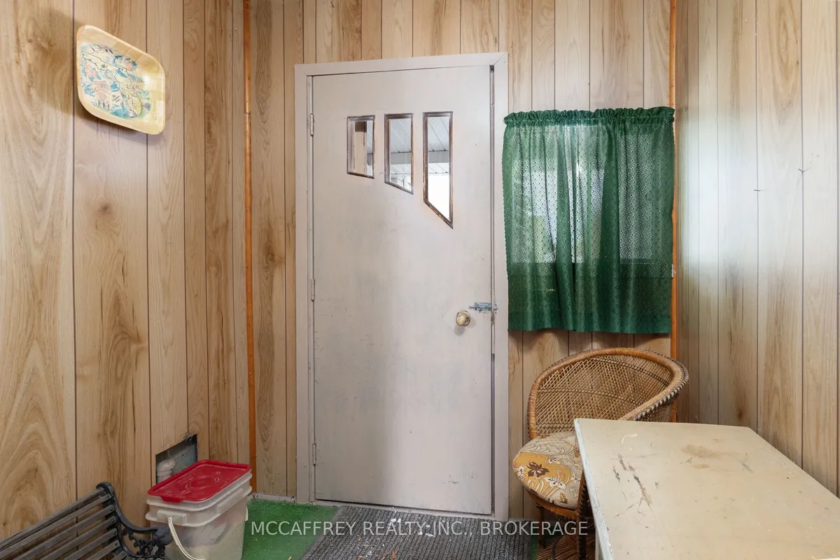 174 Thomas Street, ON K7R 2H5