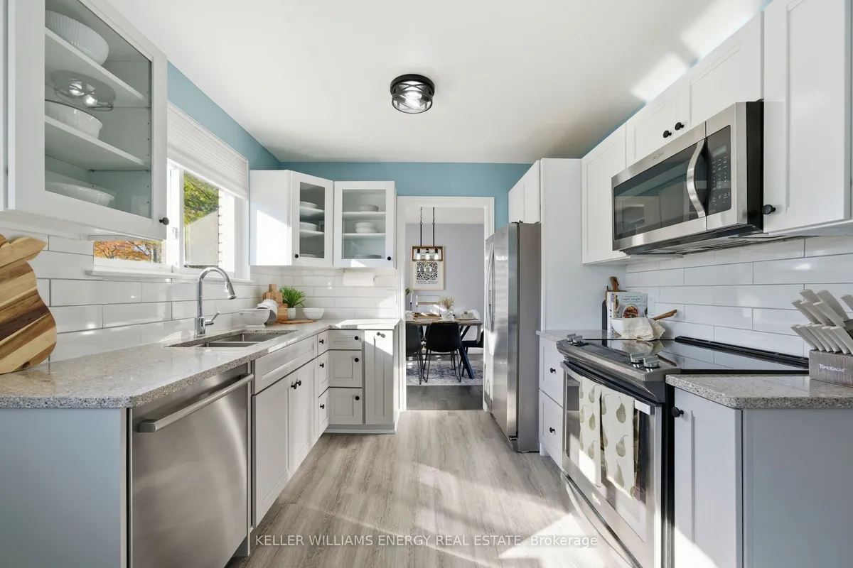 961 Curtis Crescent, ON K9A 2W4