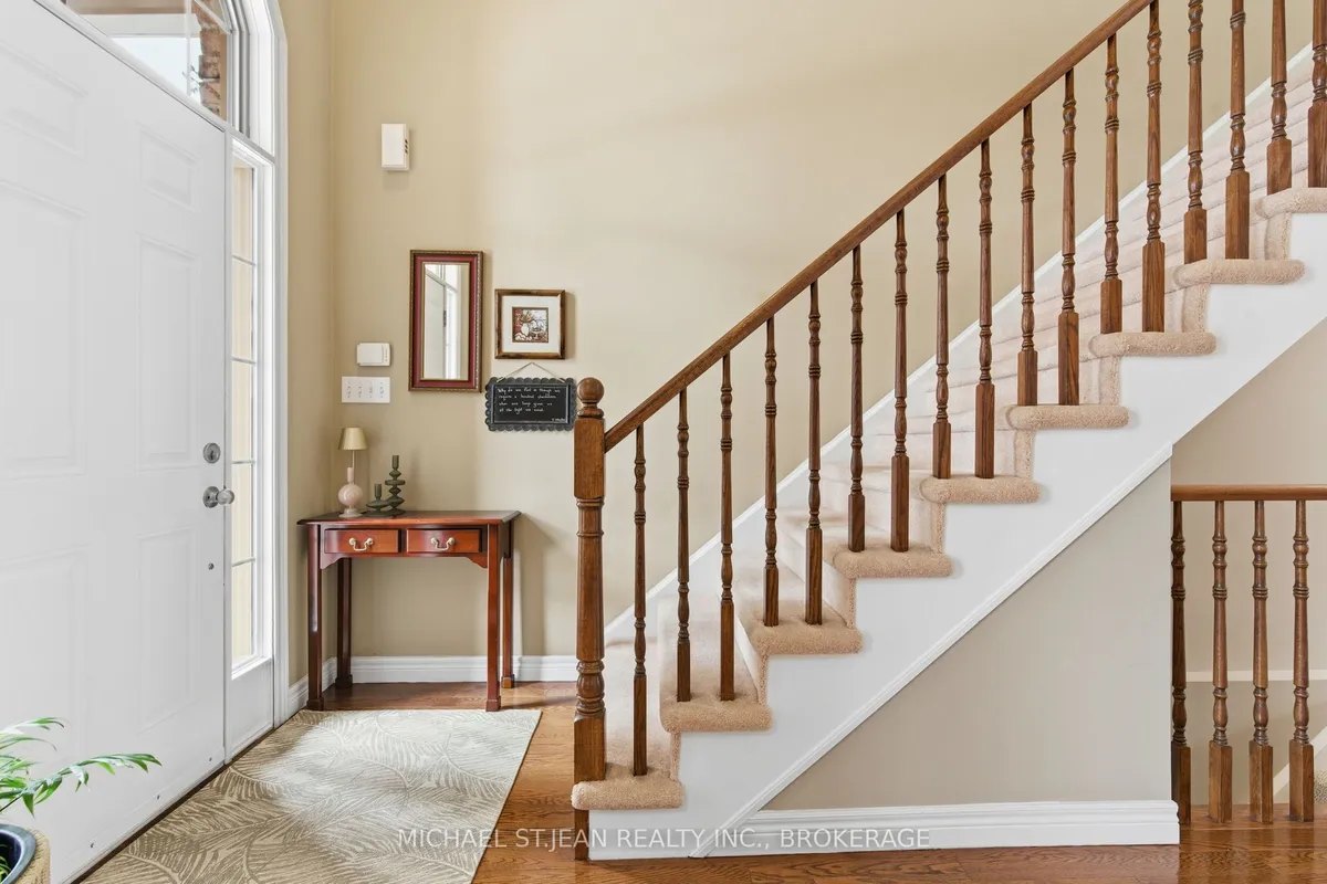 195 Wilson Street, ON L9G 1N4