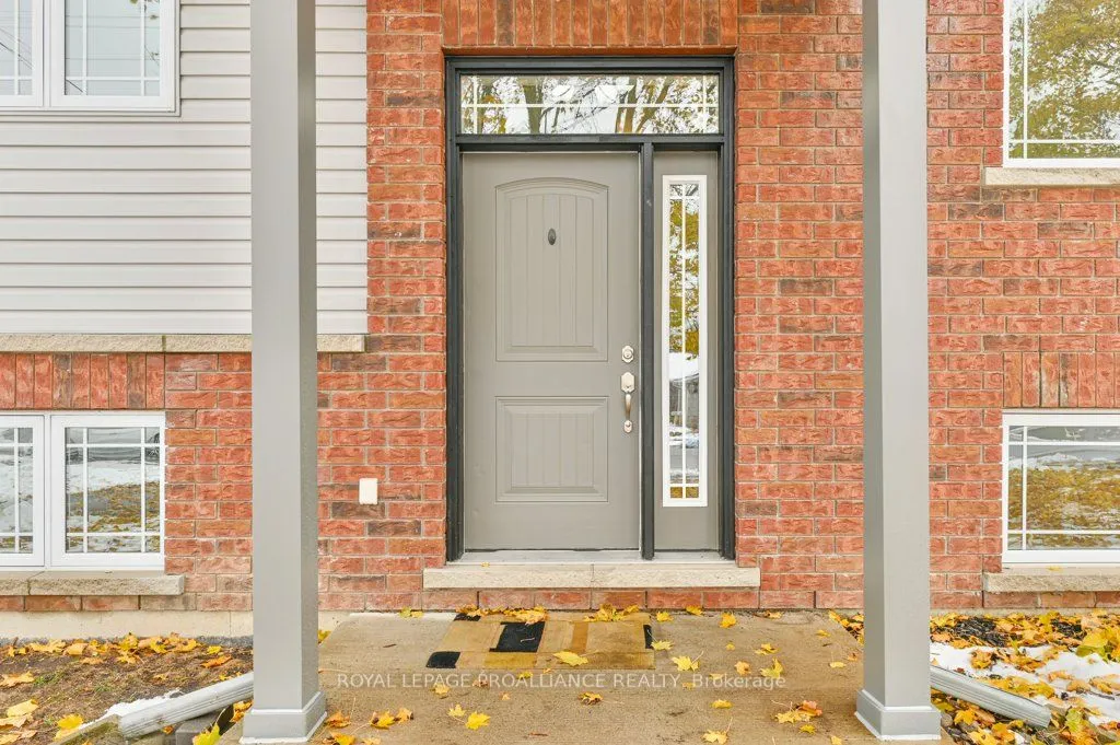 152 Cannifton Road, ON K8P 2T1