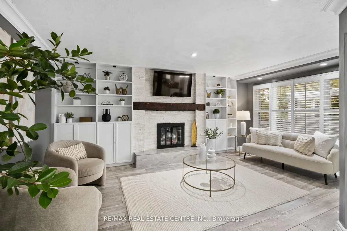 20 Driftwood Place, ON L8J 2N7