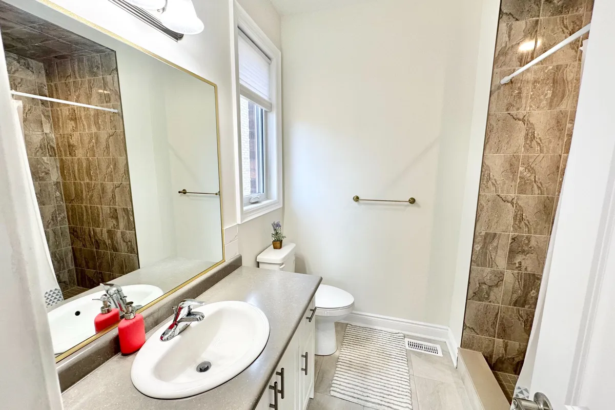 50 Seaton Crescent, ON N4G 0J7