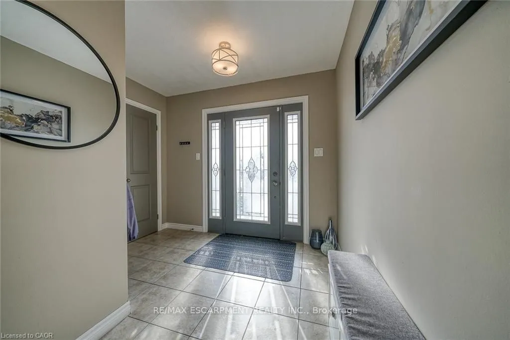 32 Langrell Avenue, ON N4G 5X8