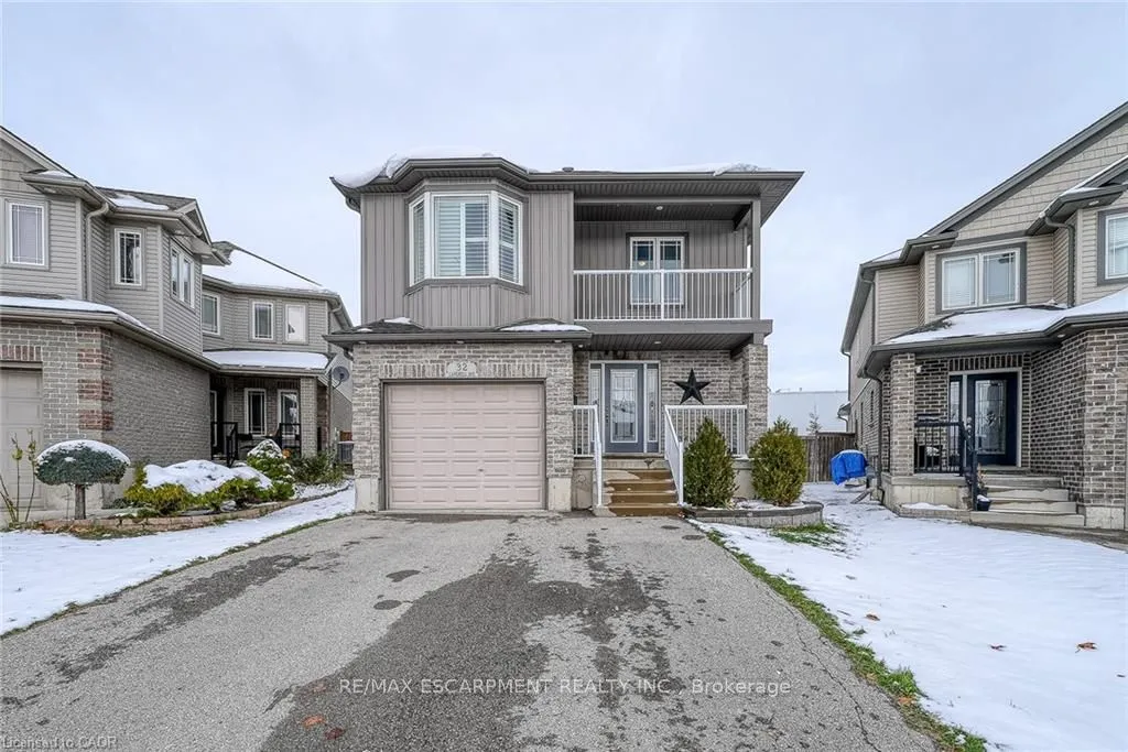 32 Langrell Avenue, ON N4G 5X8