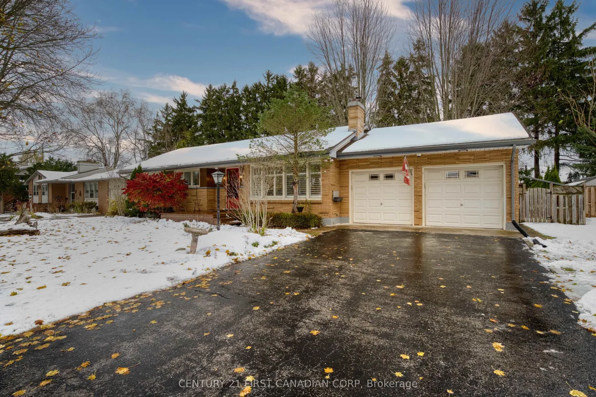 74 DALEVIEW Crescent, ON N5X 1H1