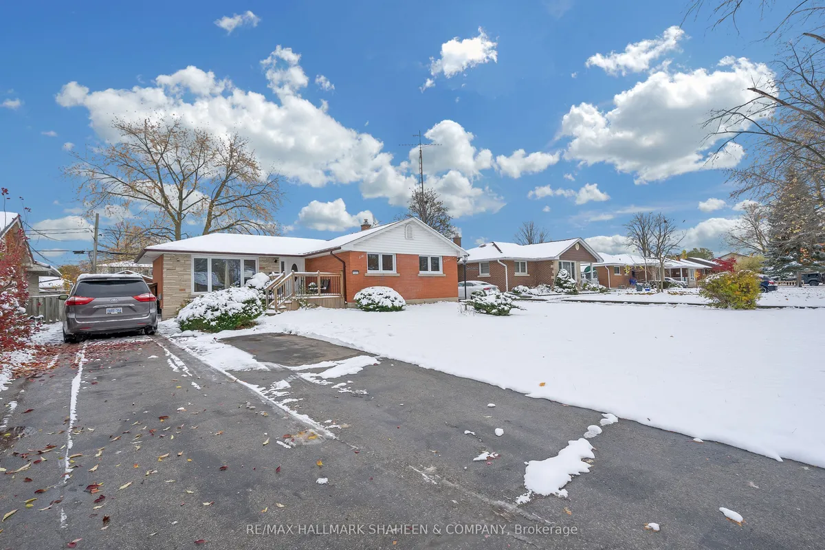 1323 Mary Avenue, ON N3H 4N8