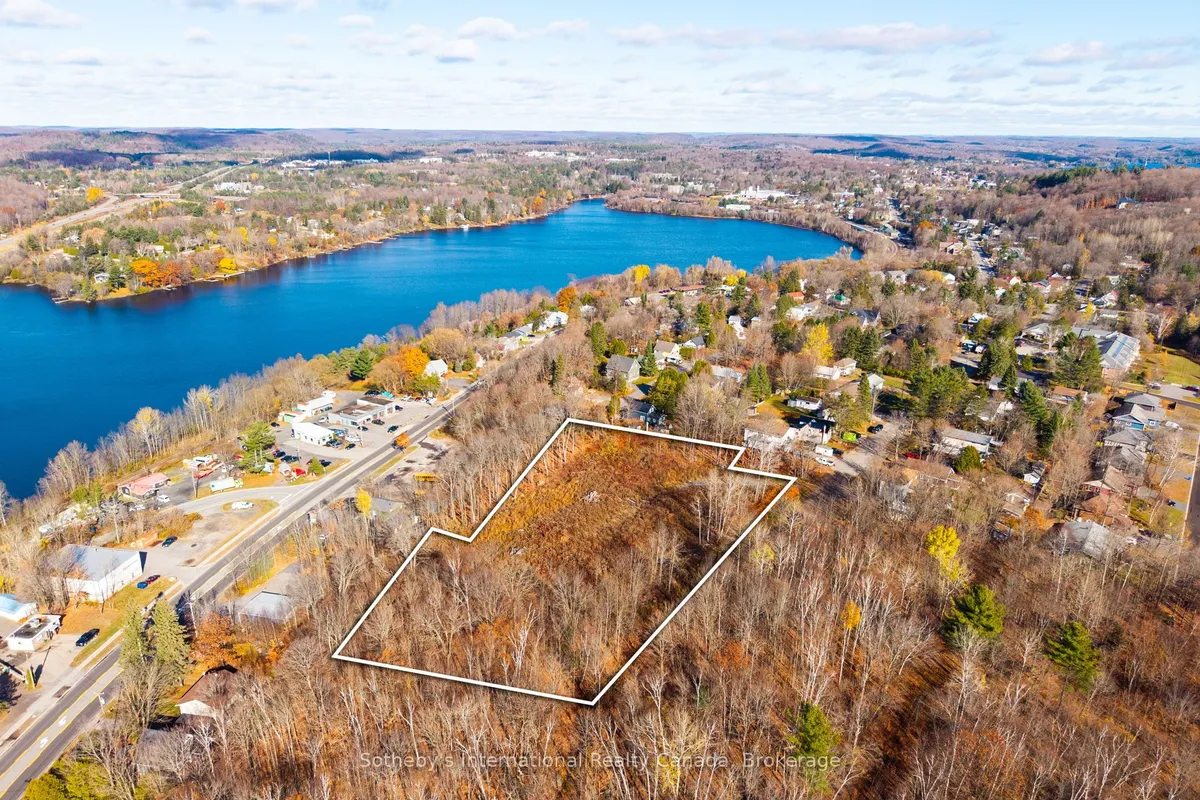 48 West Elliott Street, ON P1H 1W2