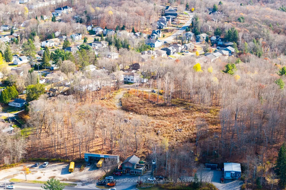 48 West Elliott Street, ON P1H 1W2