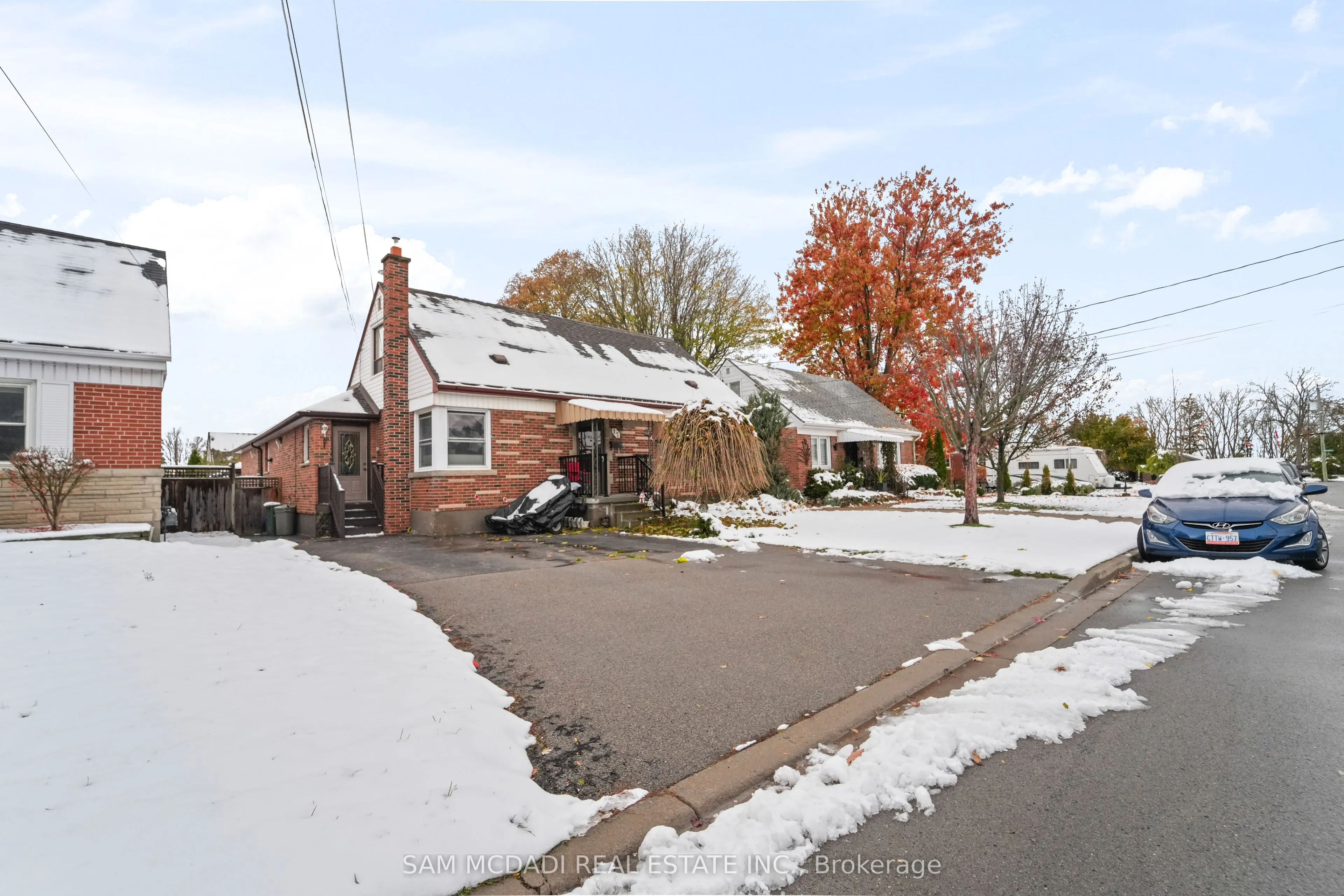 12 Roselle Place, ON L8G 1R3