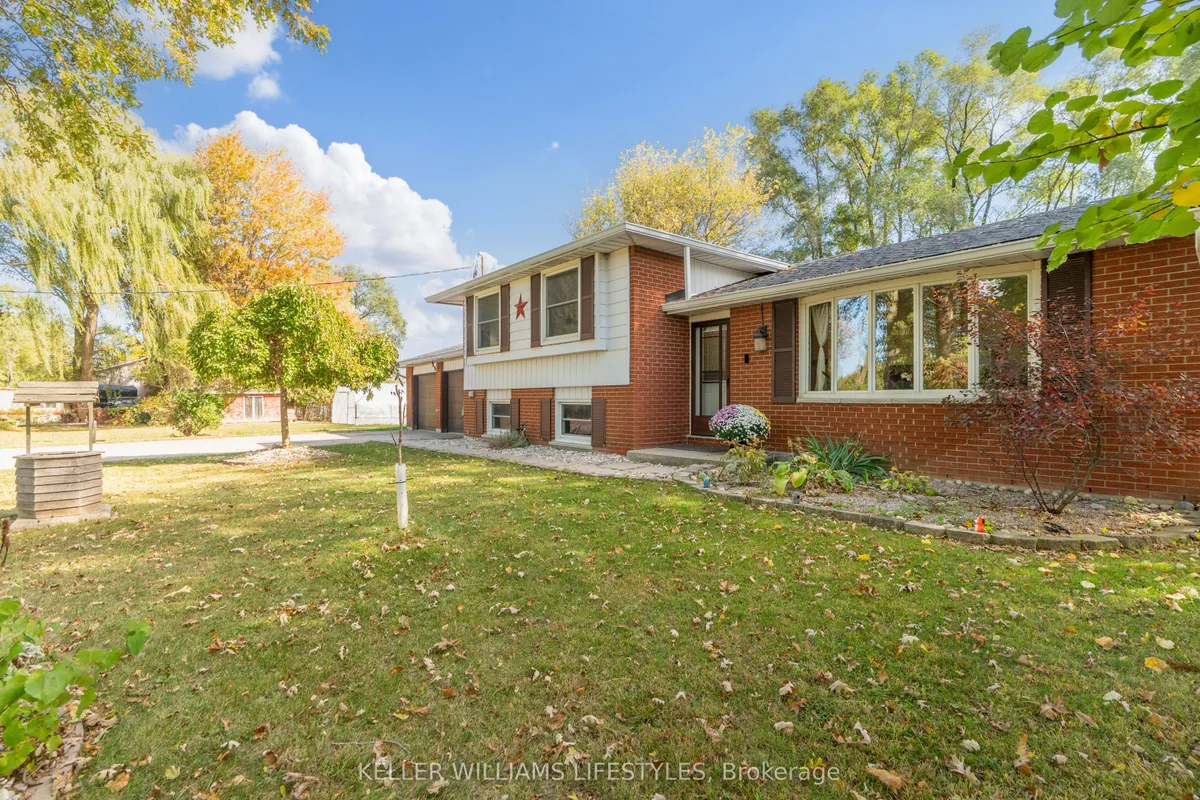 8749 Longwoods Road, ON N0L 1W0