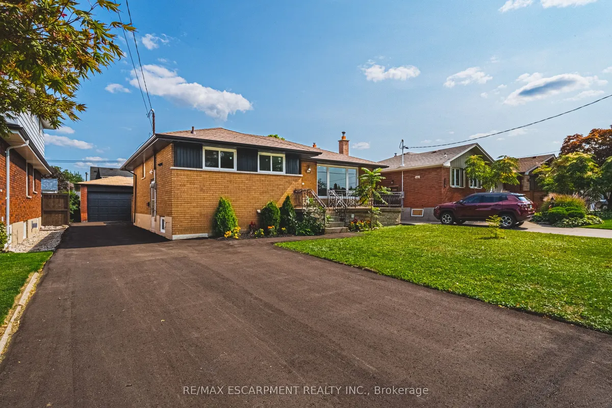 131 Welbourn Drive, ON L9A 3N5
