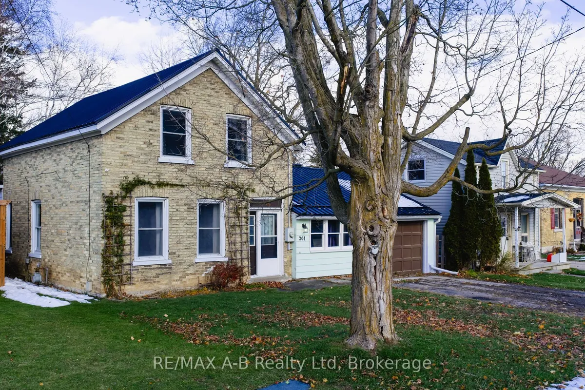 201 Jones Street, ON N4X 1A1