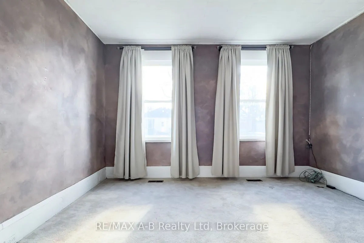 201 Jones Street, ON N4X 1A1