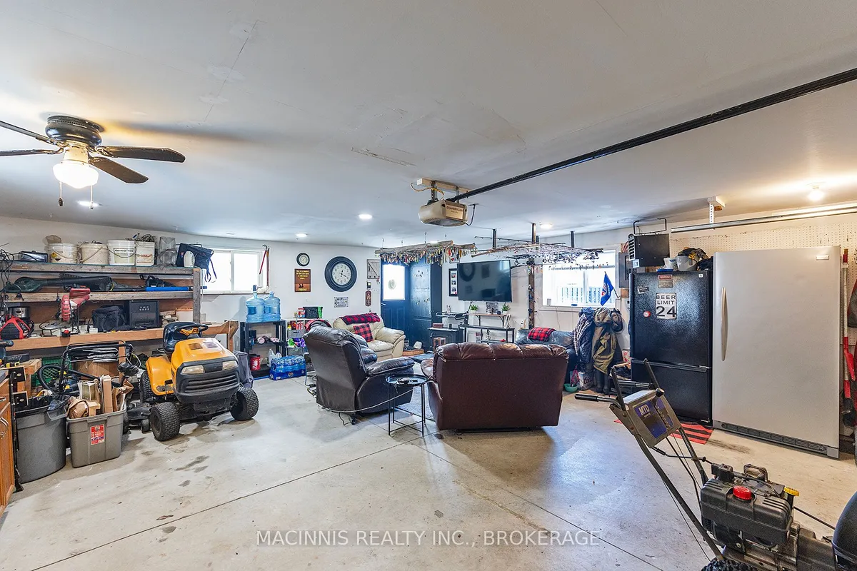 6196 Lakeview Drive, ON K0H 2W0