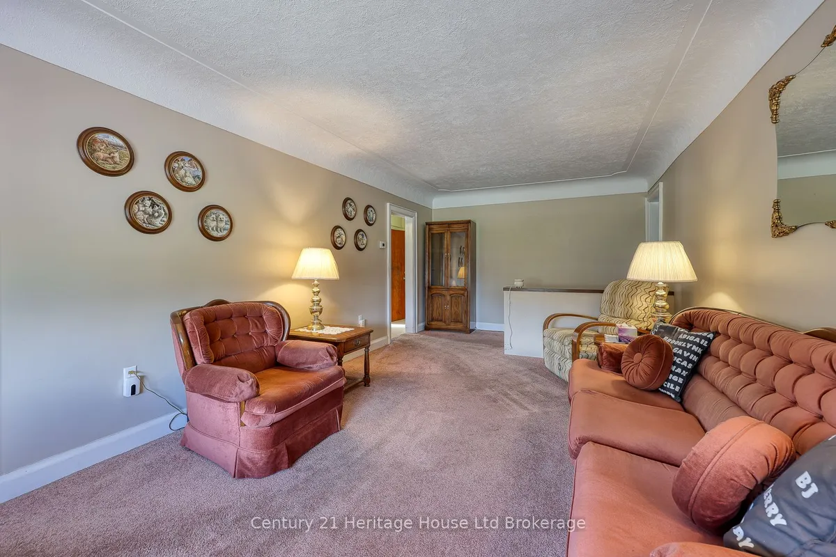 149 Strathearne Avenue, ON L8H 5K7