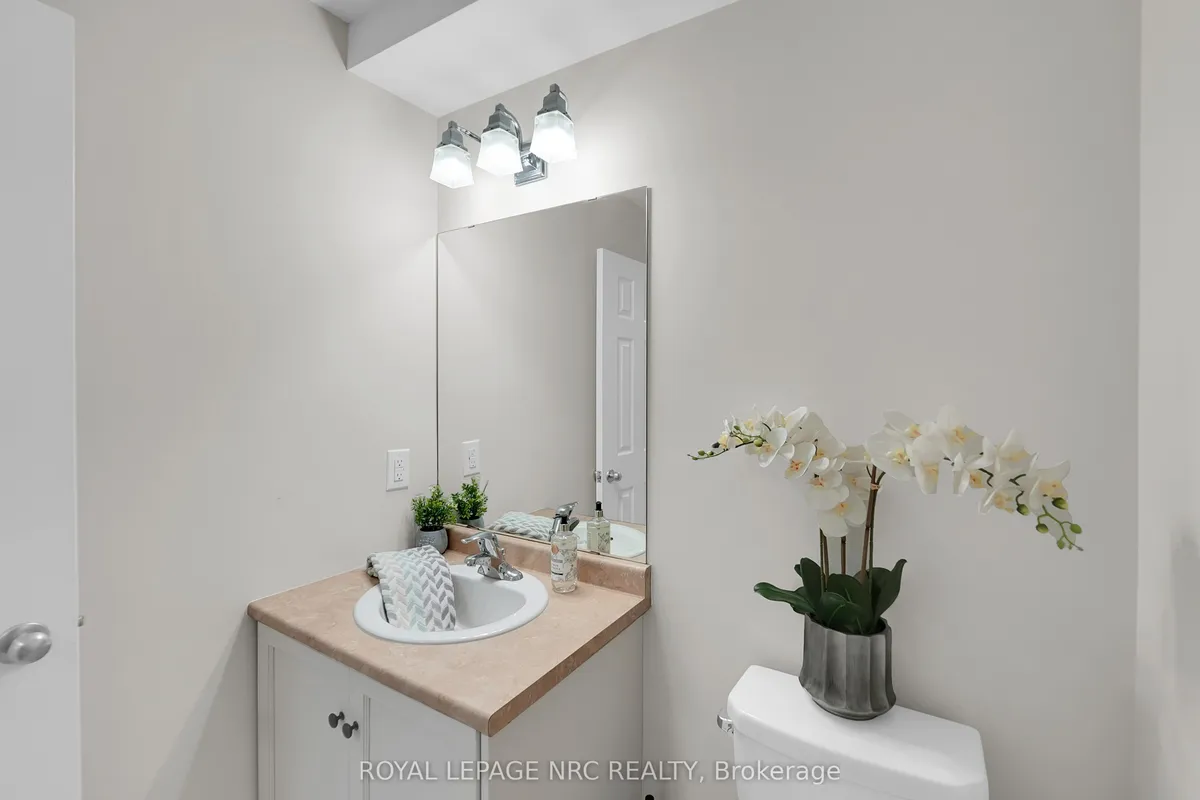 58 Queens Circle, ON L0S 1B0